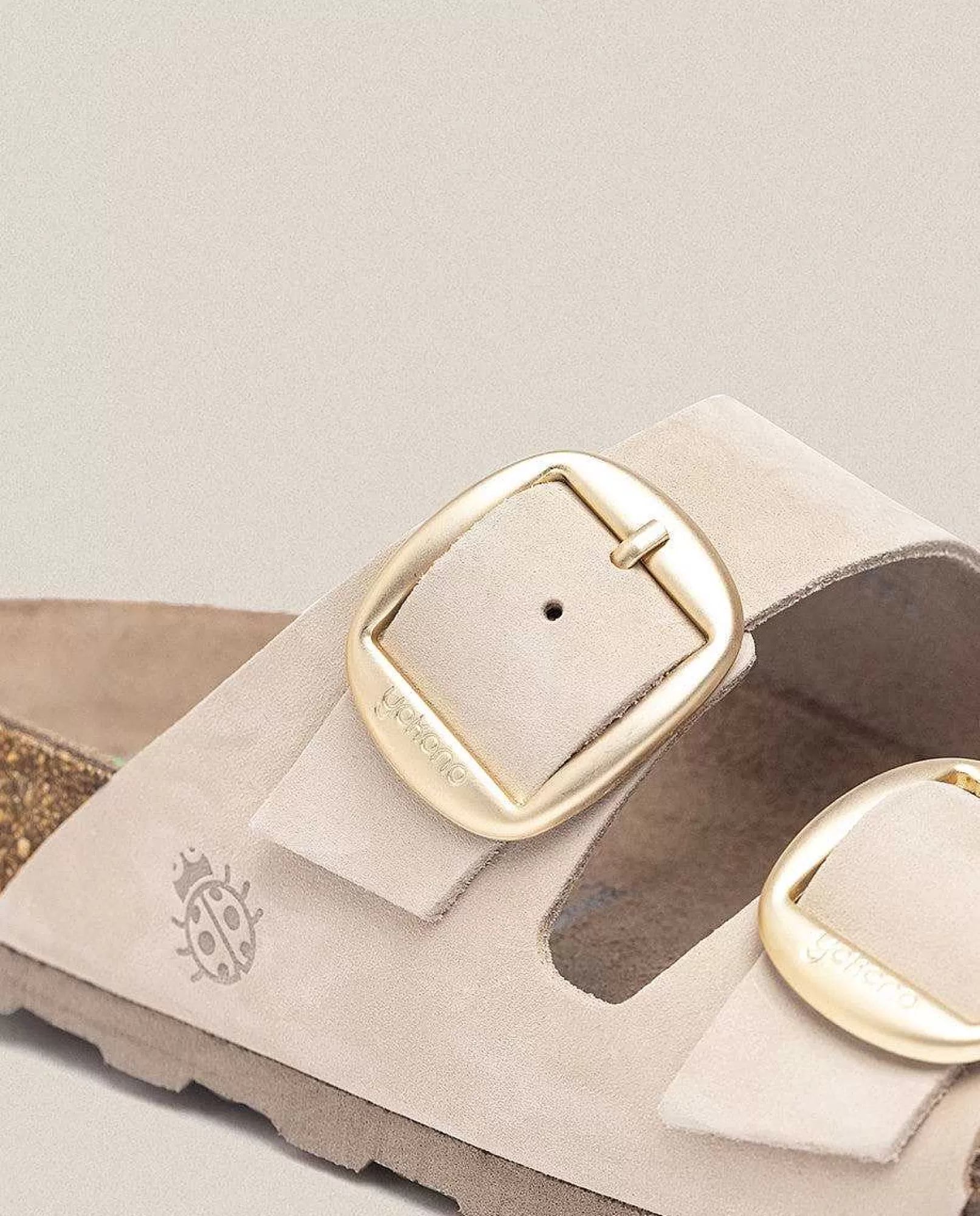 sandalia_plana_granada_700_beige_3.webp Mujer Yokono Sandalia Plana Granada 700 Beige