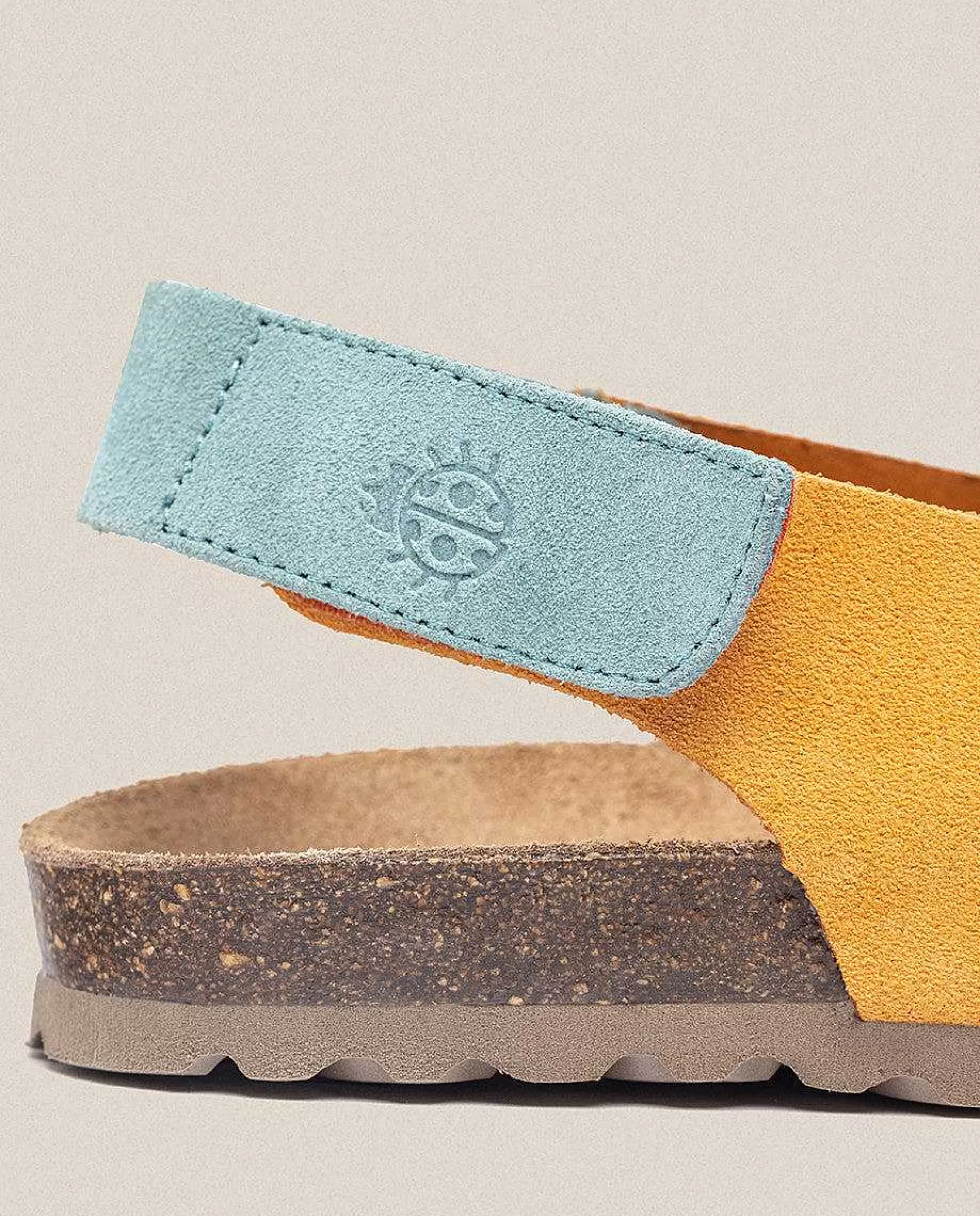 sandalia_plana_villa_175_naranja_3.webp Mujer Yokono Sandalia Plana Villa 175 Naranja