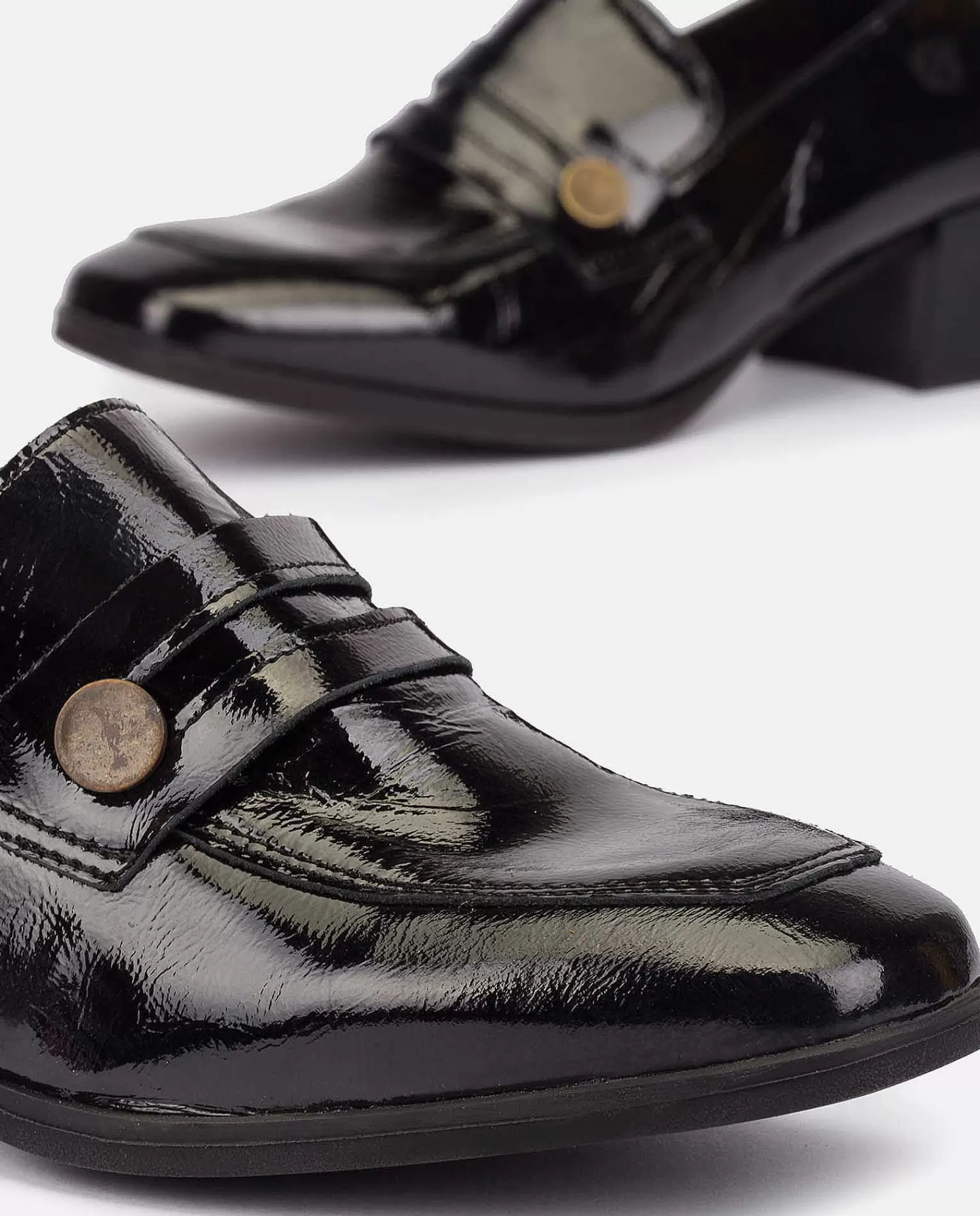 zapato_de_tacon_najac001_negro_2.webp Mujer Yokono Zapato De Tacon Najac-001 Negro