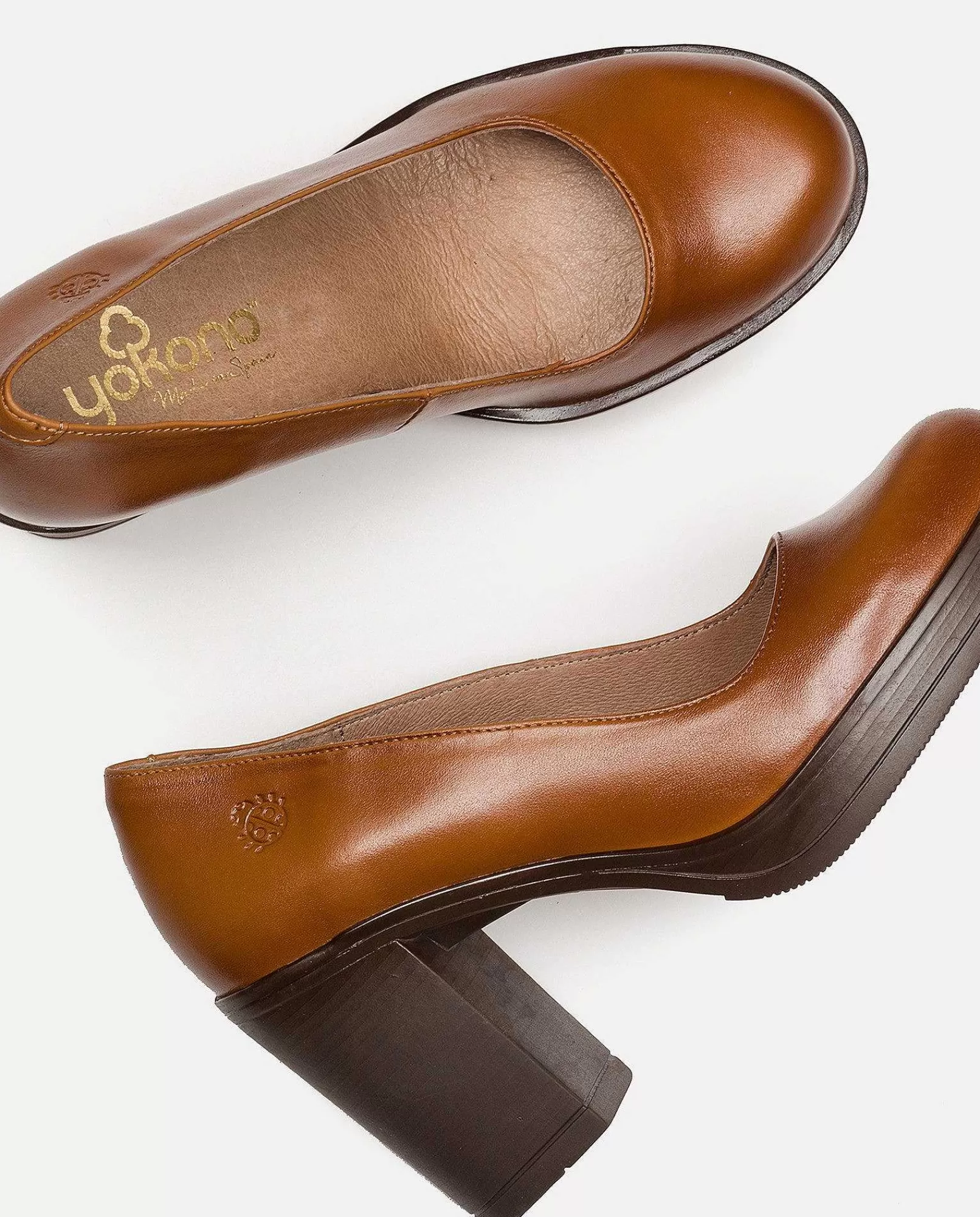 zapato_de_tacon_pilsen007_cuero_5.webp Mujer Yokono Zapato De Tacon Pilsen-007 Cuero