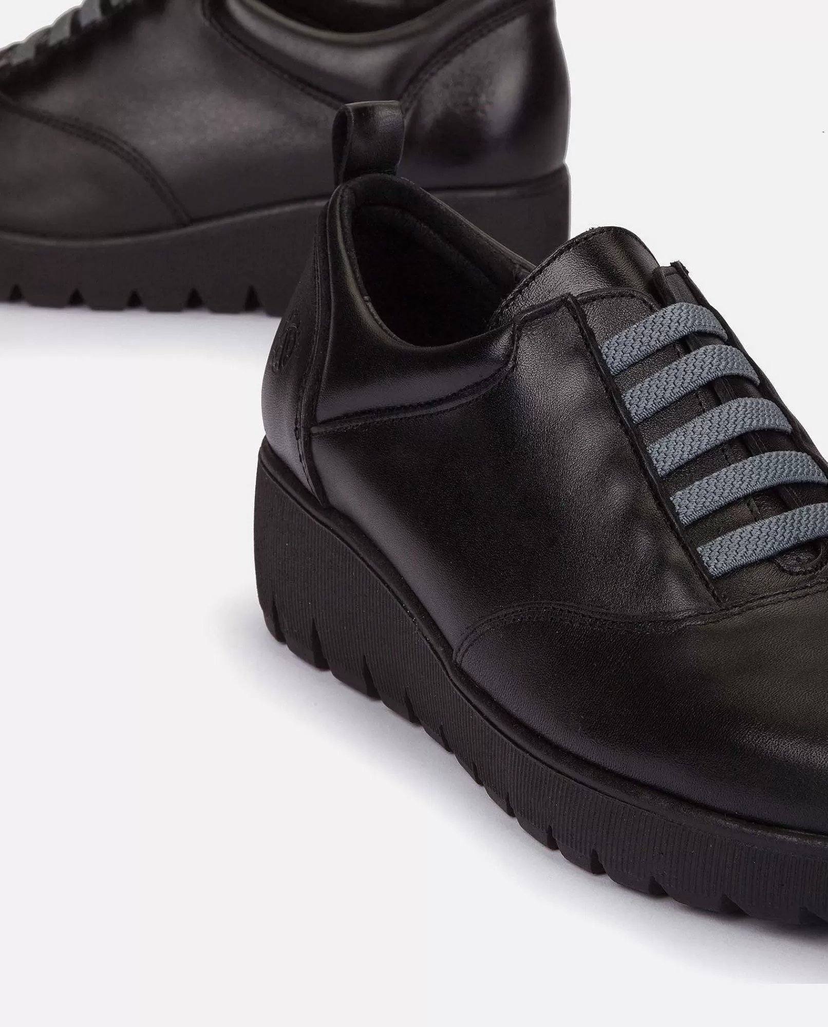 zapato_plano_atenas_035_negro_3.webp Mujer Yokono Zapato Plano Atenas 035 Negro